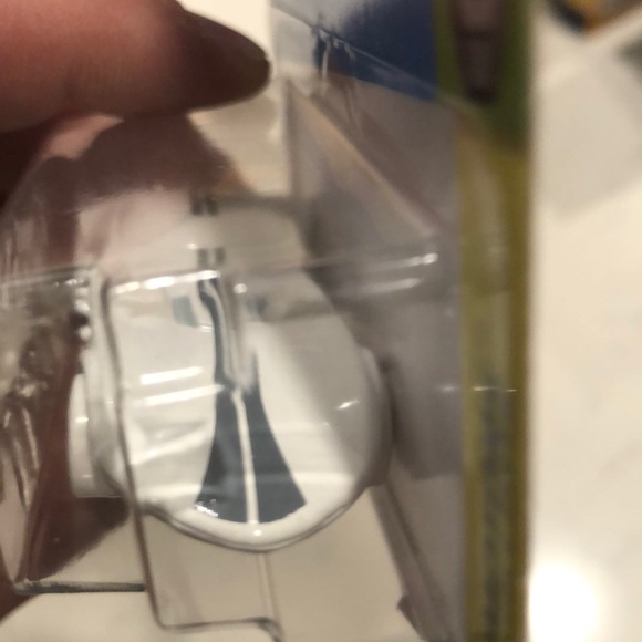 Braille Racer - White - Picture 4 of 9